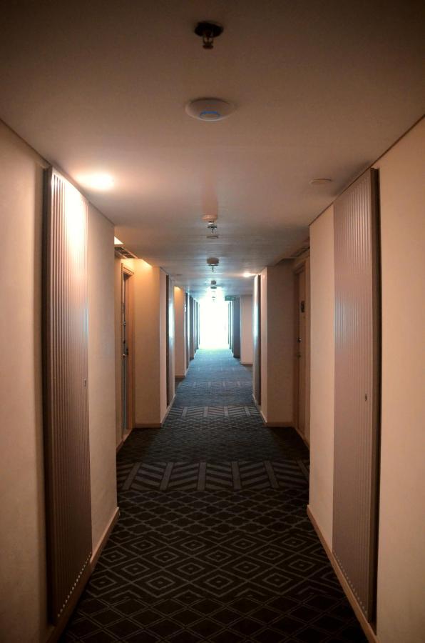 Louis Kienne Hotel Pemuda Семаранг Екстериор снимка
