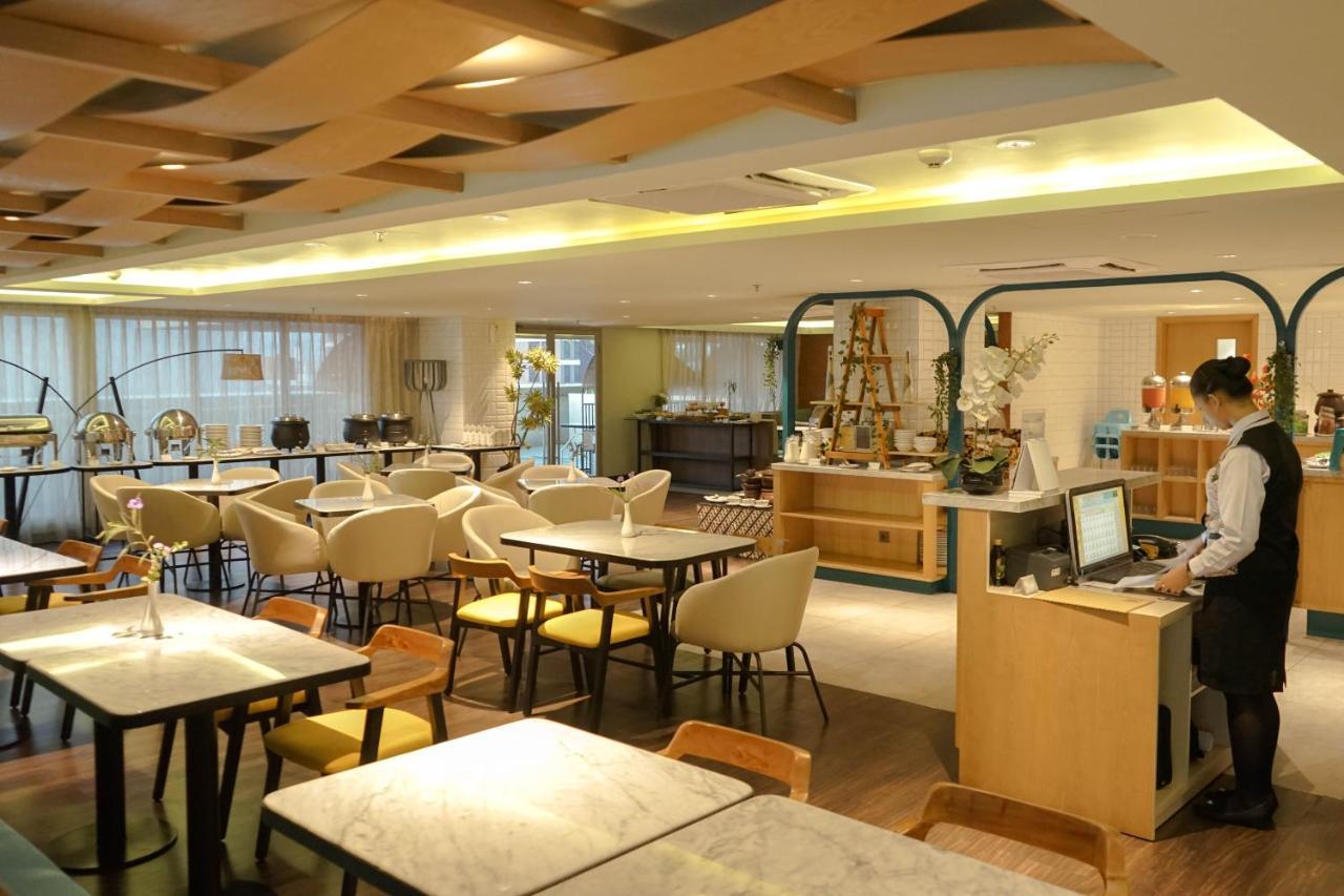 Louis Kienne Hotel Pemuda Семаранг Екстериор снимка