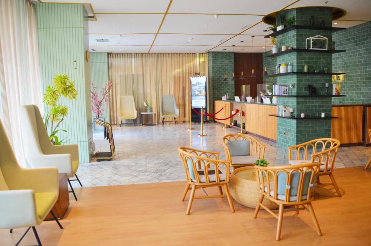 Louis Kienne Hotel Pemuda Семаранг Екстериор снимка